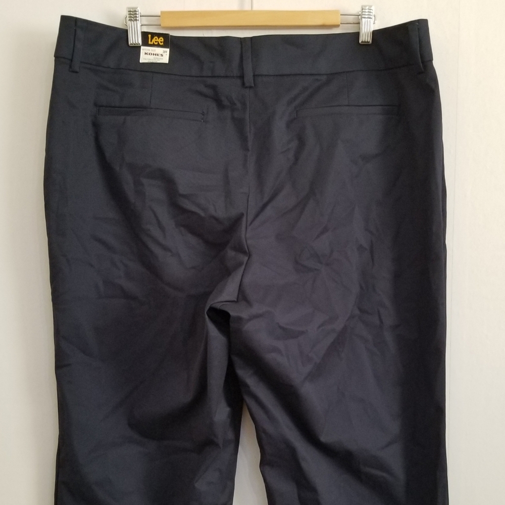 Women's Navy Pants - Picture 6 of 8